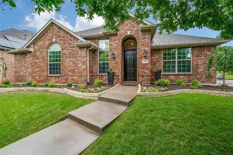 2304 Sir Belin Drive, Lewisville, TX 75056