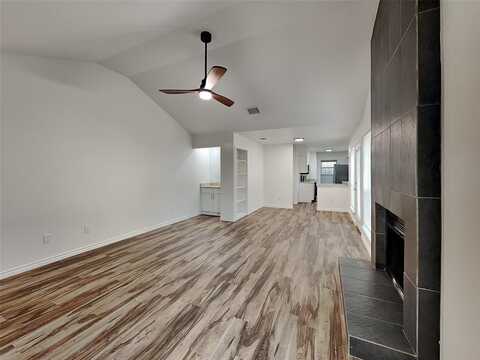 1404 Las Jardines Court, Arlington, TX 76013