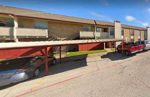 919 S Weatherred Drive, Richardson, TX 75080
