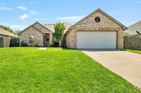 817 Countryside Drive, Aubrey, TX 76227