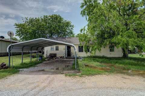 307 W Front Street, Sunset, TX 76270