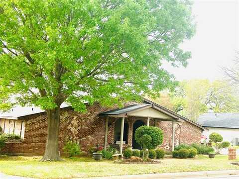909 Overhill Drive, Bedford, TX 76022