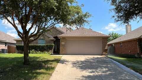 5823 Sunny Meadow Lane, Grand Prairie, TX 75052