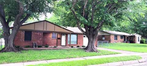 4905 Dalevale Court, Fort Worth, TX 76135