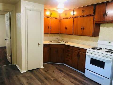 518 W Sycamore Street, Denton, TX 76201