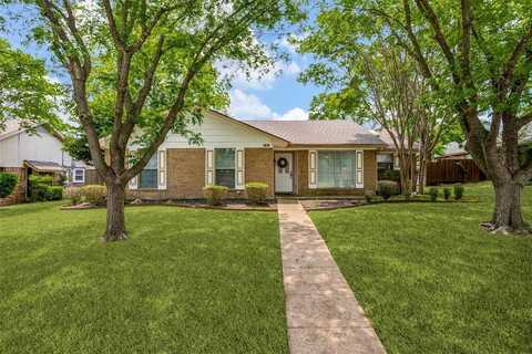 1414 Woodcreek Drive, Richardson, TX 75082