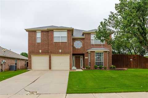 2725 Crater Lake Lane, Denton, TX 76210
