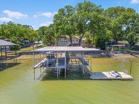1128 W Lake Drive, Weatherford, TX 76087