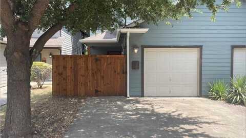 826 N Beckley Avenue, Dallas, TX 75203