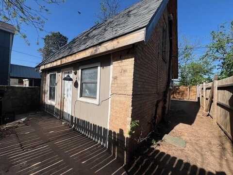 1910 Sayles Boulevard, Abilene, TX 79605