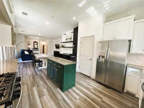 1029 3rd Street, Argyle, TX 76226