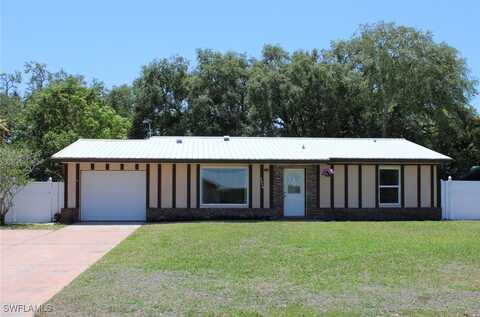 4049 Rainbow Circle, Labelle, FL 33935