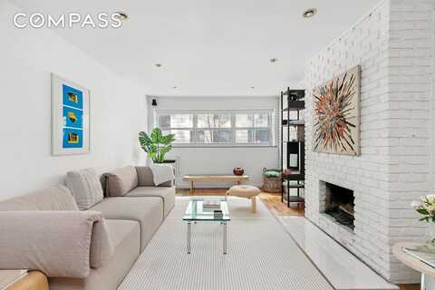 49 East 12th Street, New York, NY 10003