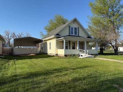 822 E Douglas St, O'Neill, NE 68763