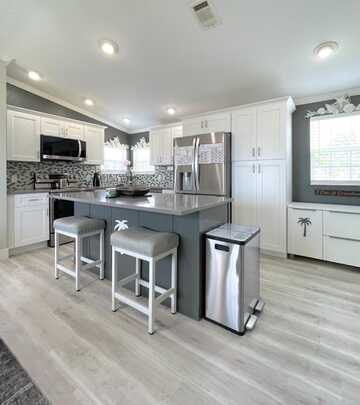 75 Gosiute Trl, Fort Myers Beach, FL 33931
