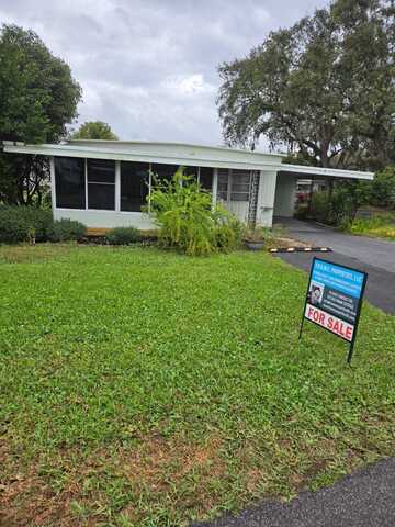 110 West Sterling way, Leesburg, FL 34788