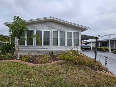 1701 COMMERCE AVE, Haines City, FL 33844