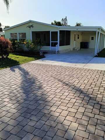 15 Bimini Ct, Sebastian, FL 32958