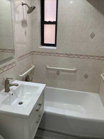 #10 East 43rd STREET 5E, BROOKLYN, NY 11203