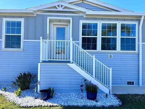 521 Edgewater Dr, Ellenton, FL 34222