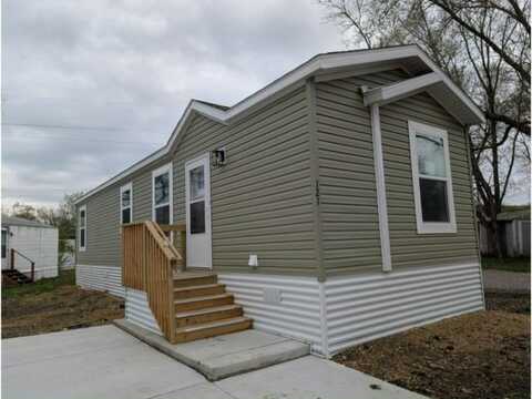 121 lynn, Mankato, MN 56001