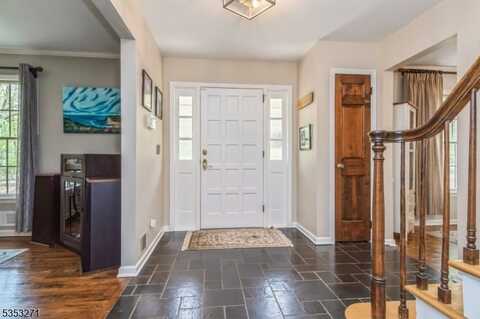 1006 Timber Ln, Bridgewater, NJ 08807