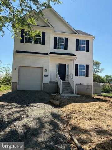 42 KING AVENUE, NEW CASTLE, DE 19720