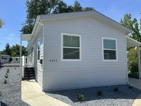 6047 Declaration Cir., Citrus Heights, CA 95621