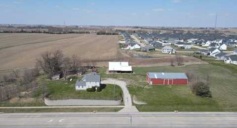 5820 Forest Grove Drive, Davenport, IA 52807