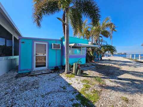 4450 Pine Island Rd NW, Matlacha, FL 33993