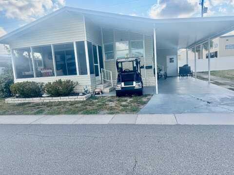 131 Redwood Lane, Largo, FL 33770
