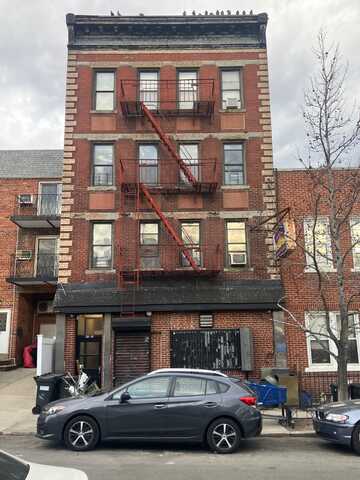 20-14 29th, Astoria, NY 11105