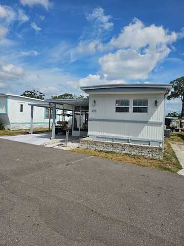 10687 1st street n, Saint Petersburg, FL 33709
