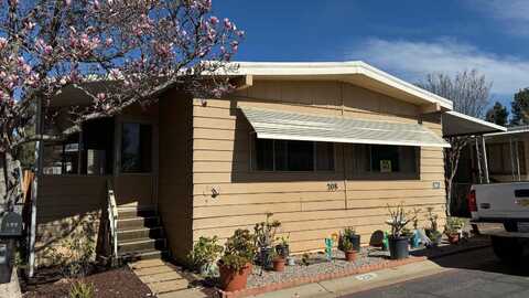 1425 Cherry Ave, Beaumont Spc 208, Beaumont, CA 92223