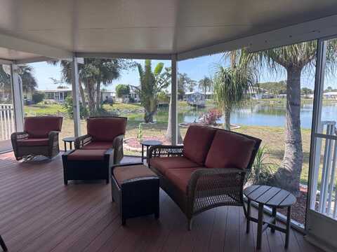 875 Lacosta Ln, Fort Myers, FL 33917