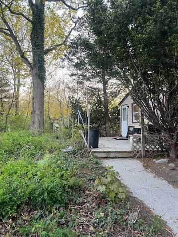 50 LIEPER ST, Huntington Station, NY 11746