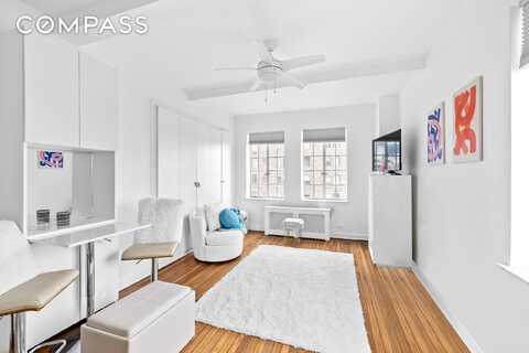 25 Tudor City Place, New York, NY 10017