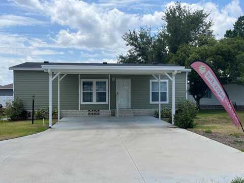 196 Oak Tree Blvd, Winter Haven, FL 33880