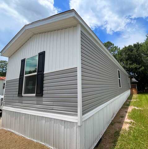 6121 Collins Rd., Jacksonville, FL 32244