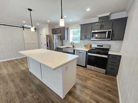 267 Spruce, Highland, MI 48357