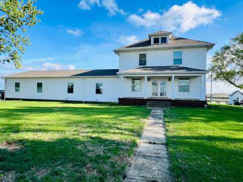 2084 130th St, Essex, IA 51638