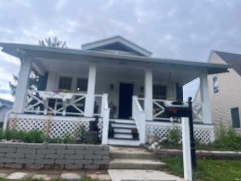 2515 HUBERTUS Avenue, Fort Wayne, IN 46805