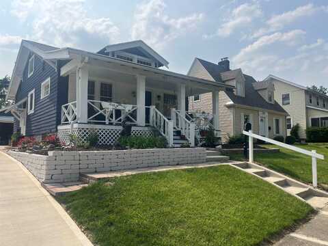 2515 HUBERTUS Avenue, Fort Wayne, IN 46805