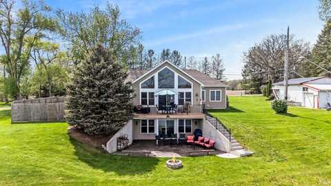 6840 S 300 East, Hamilton, IN 46742