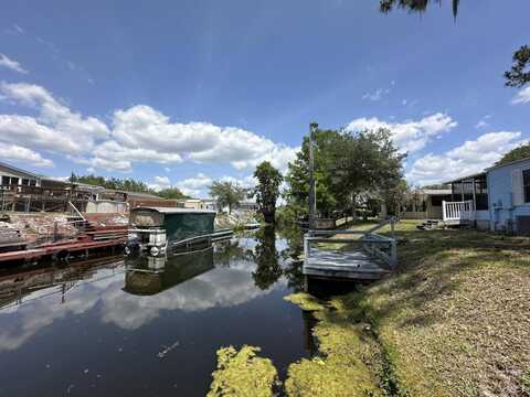 242 Taipei Island Lane, Leesburg, FL 34788