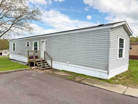 2916 Vera Ave, Southington, OH 44470