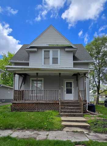 312 S. C Street, Monmouth, IL 61462