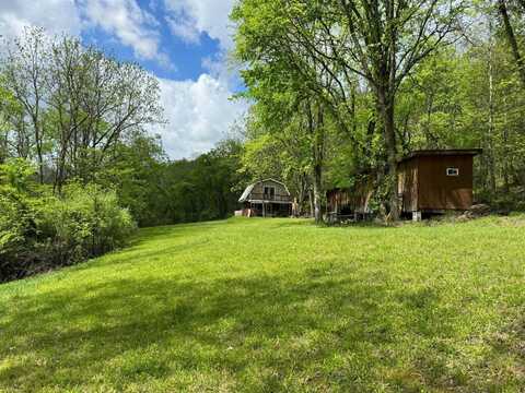 1359 Mt Liberty Hill Rd, Coxs Mills, WV 26342