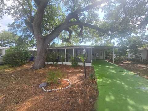 555 4th St., Vero Beach, FL 32962