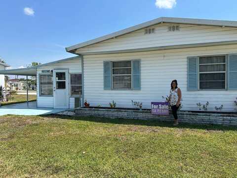41 North Road, Palmetto, FL 34221